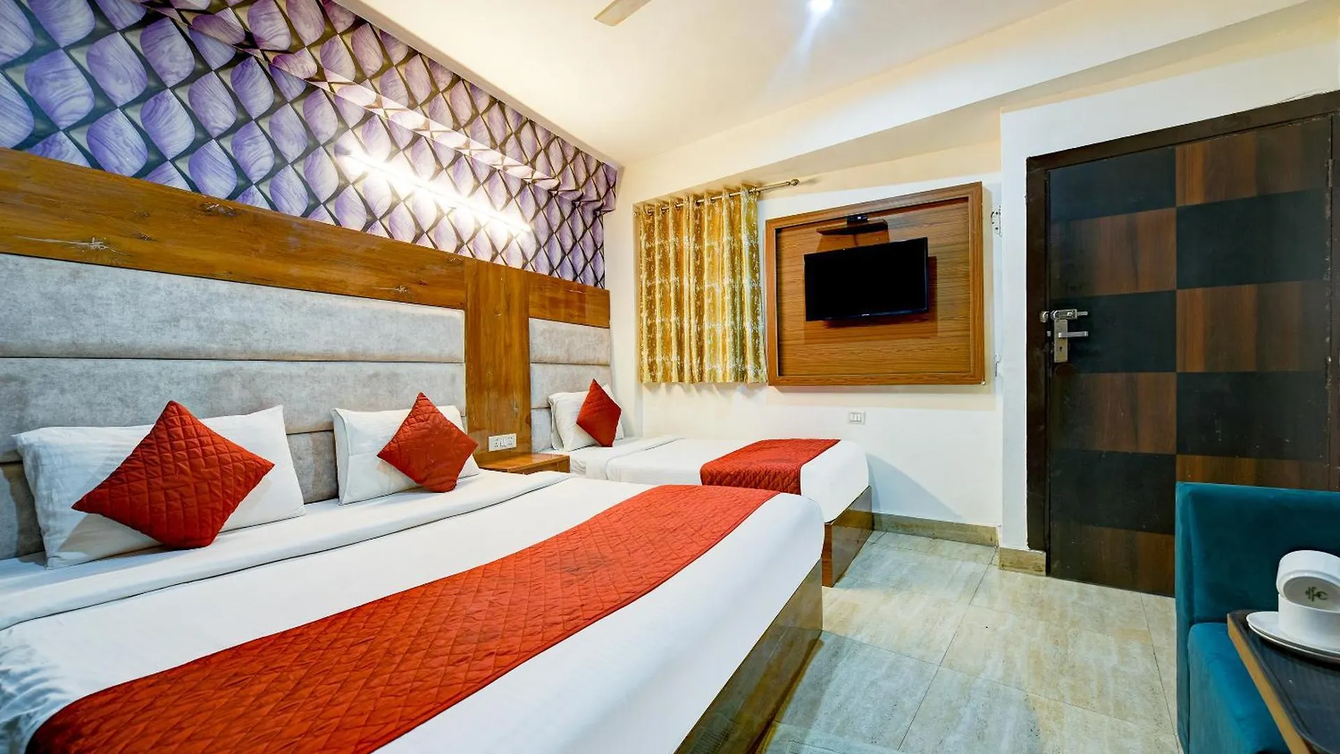 Hotel Park Suites A Family Hotel Near Airport New Delhi