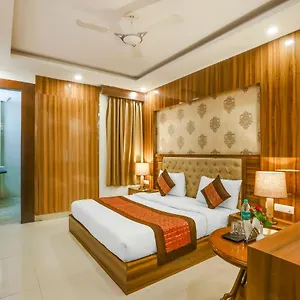 Hotel Almati - Near Delhi Airport, New Delhi